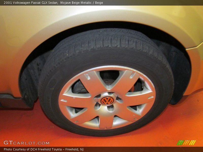 Mojave Beige Metallic / Beige 2001 Volkswagen Passat GLX Sedan