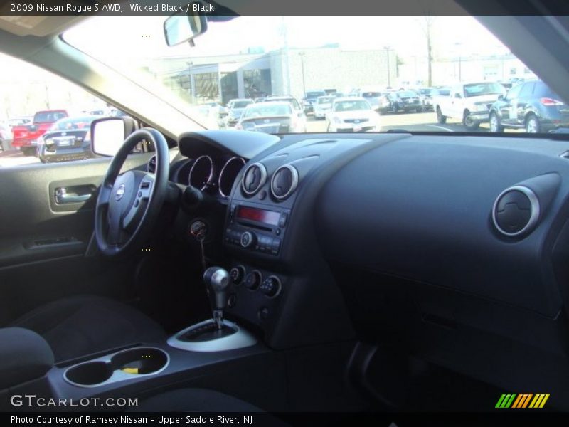 Wicked Black / Black 2009 Nissan Rogue S AWD