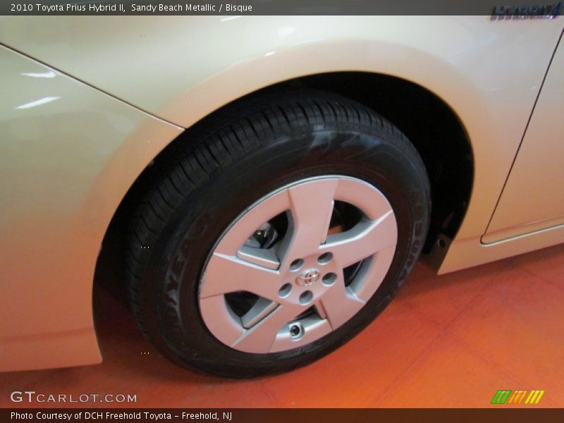 Sandy Beach Metallic / Bisque 2010 Toyota Prius Hybrid II