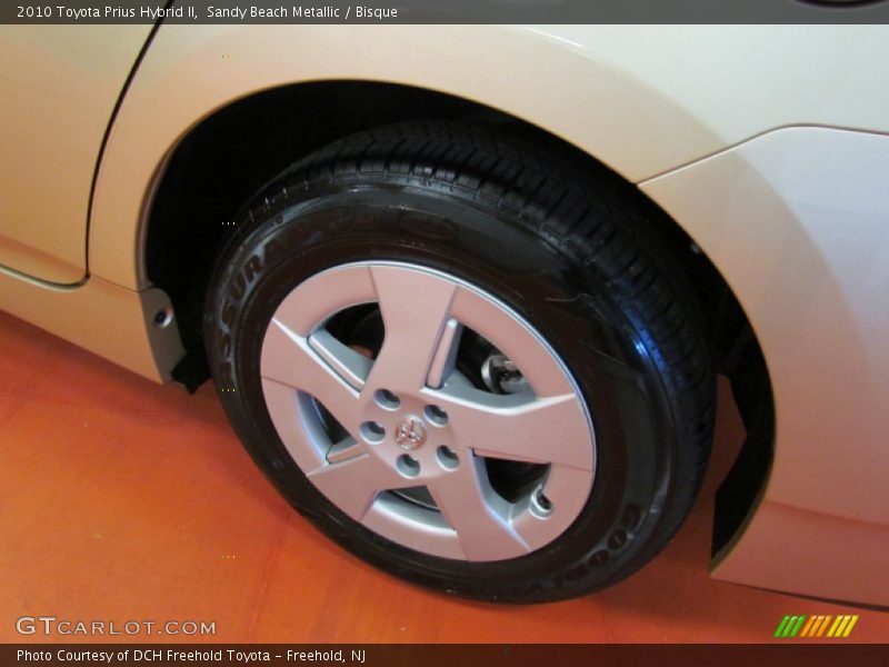 Sandy Beach Metallic / Bisque 2010 Toyota Prius Hybrid II