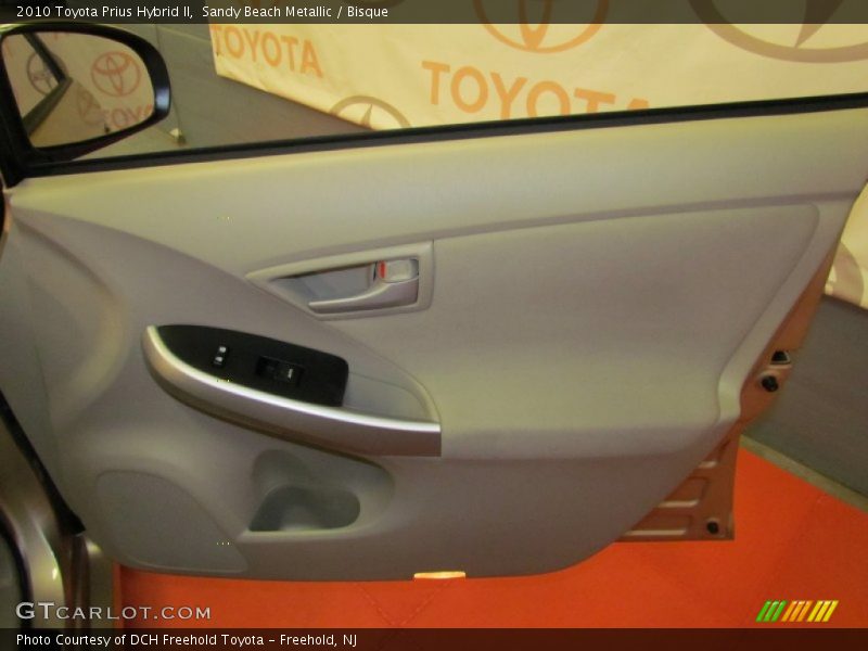 Sandy Beach Metallic / Bisque 2010 Toyota Prius Hybrid II