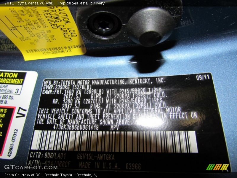 Tropical Sea Metallic / Ivory 2011 Toyota Venza V6 AWD