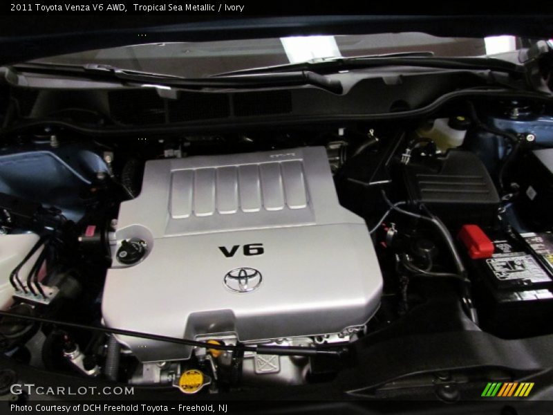 Tropical Sea Metallic / Ivory 2011 Toyota Venza V6 AWD