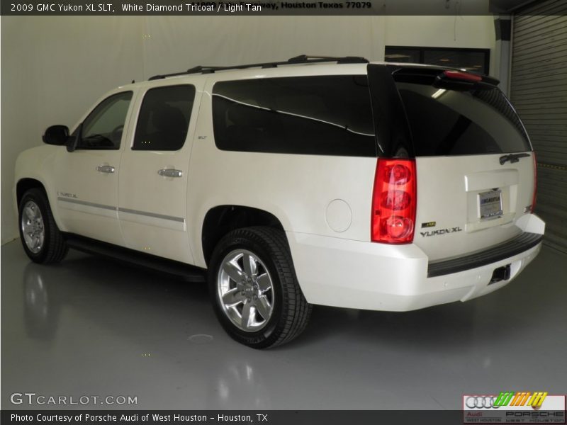 White Diamond Tricoat / Light Tan 2009 GMC Yukon XL SLT