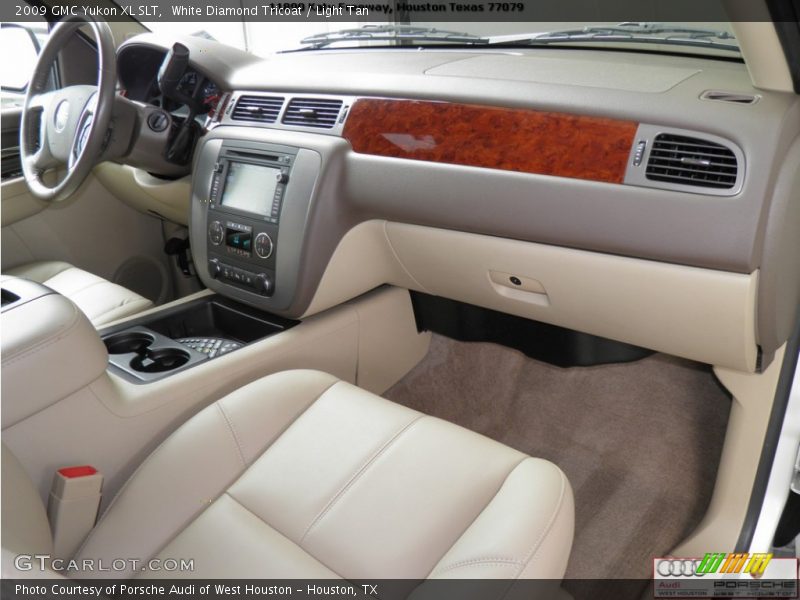 White Diamond Tricoat / Light Tan 2009 GMC Yukon XL SLT