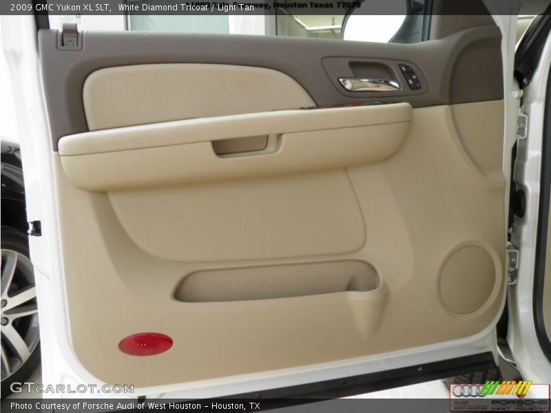White Diamond Tricoat / Light Tan 2009 GMC Yukon XL SLT