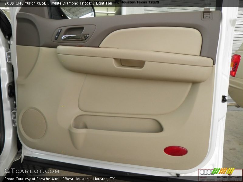 White Diamond Tricoat / Light Tan 2009 GMC Yukon XL SLT