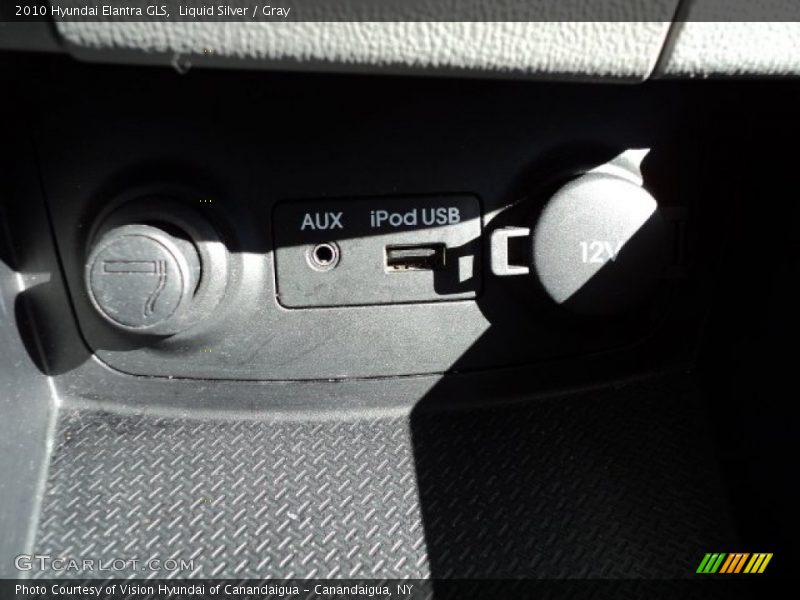 Liquid Silver / Gray 2010 Hyundai Elantra GLS