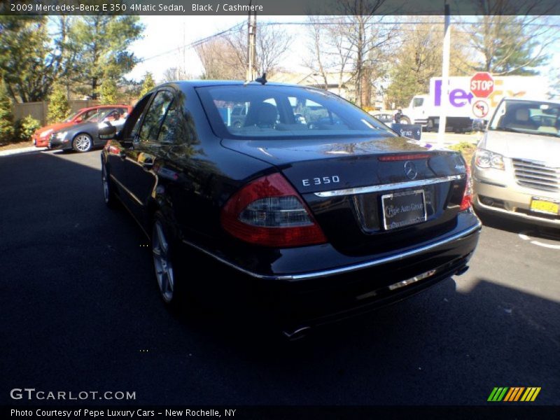 Black / Cashmere 2009 Mercedes-Benz E 350 4Matic Sedan