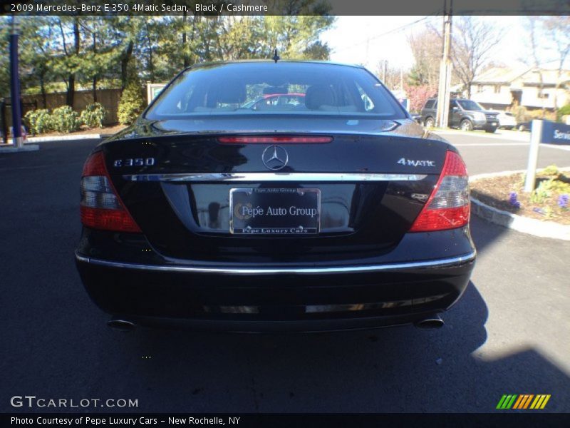 Black / Cashmere 2009 Mercedes-Benz E 350 4Matic Sedan