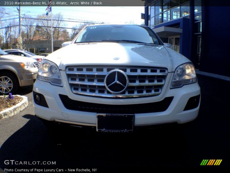Arctic White / Black 2010 Mercedes-Benz ML 350 4Matic