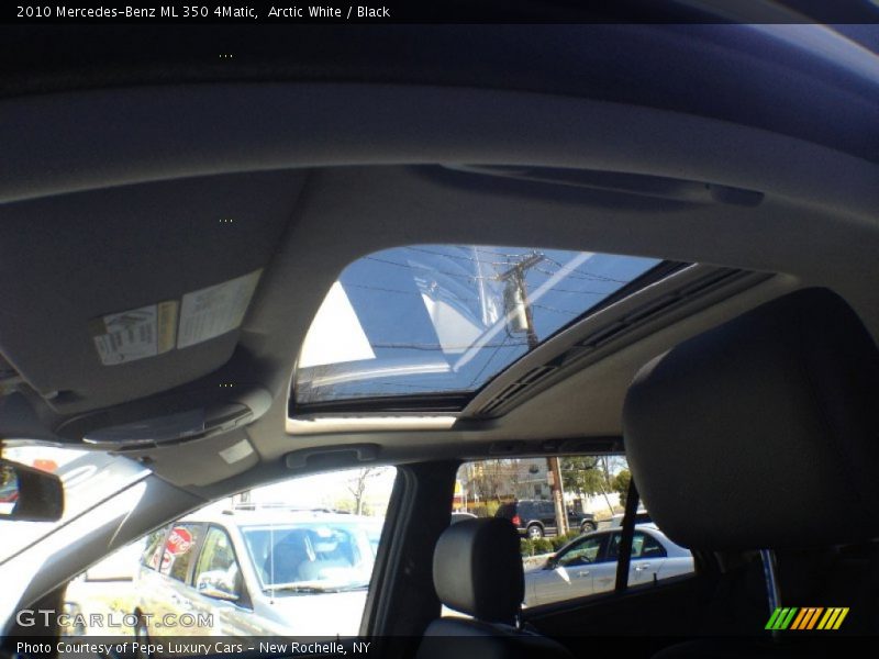 Arctic White / Black 2010 Mercedes-Benz ML 350 4Matic