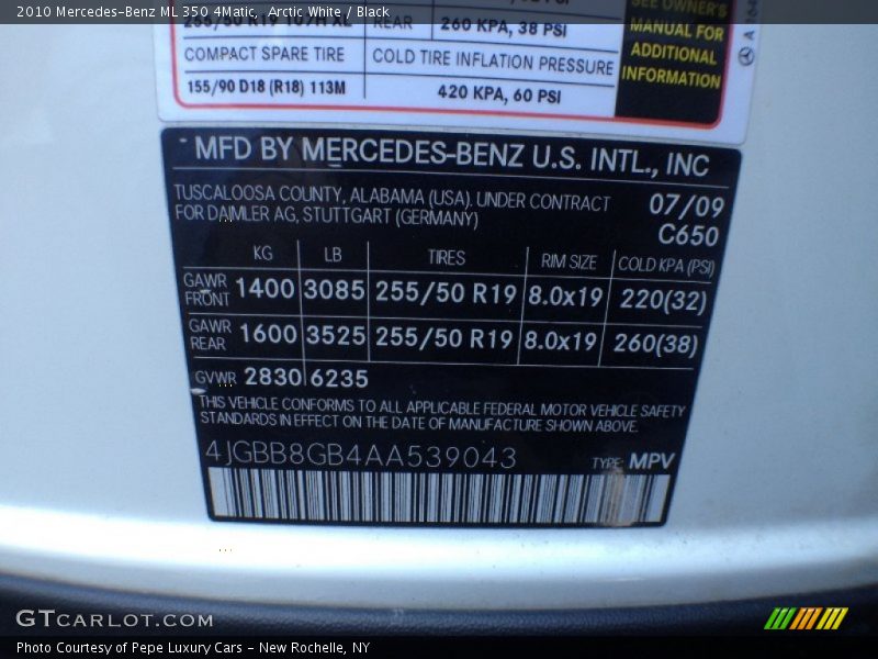 Arctic White / Black 2010 Mercedes-Benz ML 350 4Matic