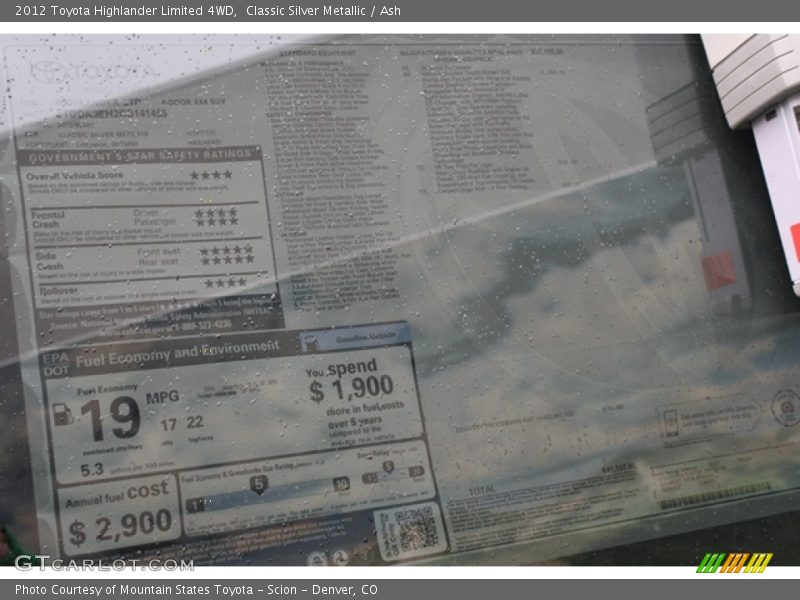 Classic Silver Metallic / Ash 2012 Toyota Highlander Limited 4WD