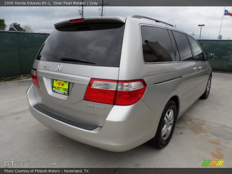 Silver Pearl Metallic / Gray 2005 Honda Odyssey EX-L