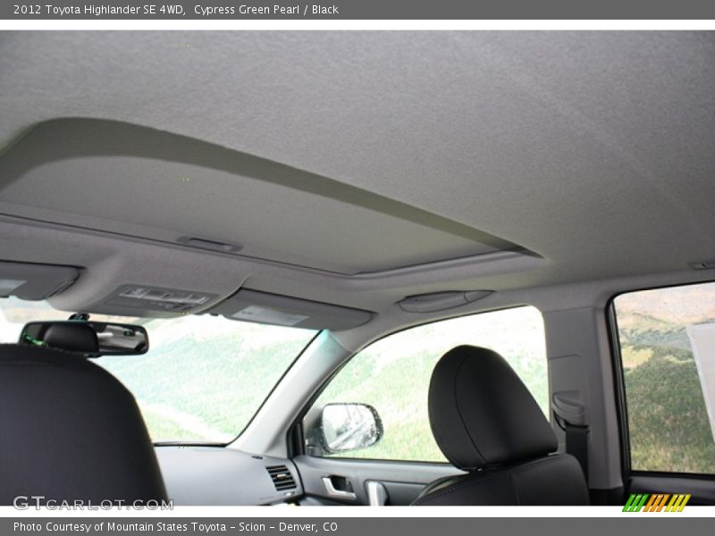 Cypress Green Pearl / Black 2012 Toyota Highlander SE 4WD