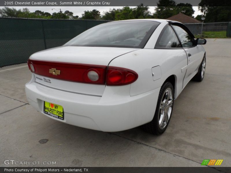 Summit White / Graphite Gray 2005 Chevrolet Cavalier Coupe