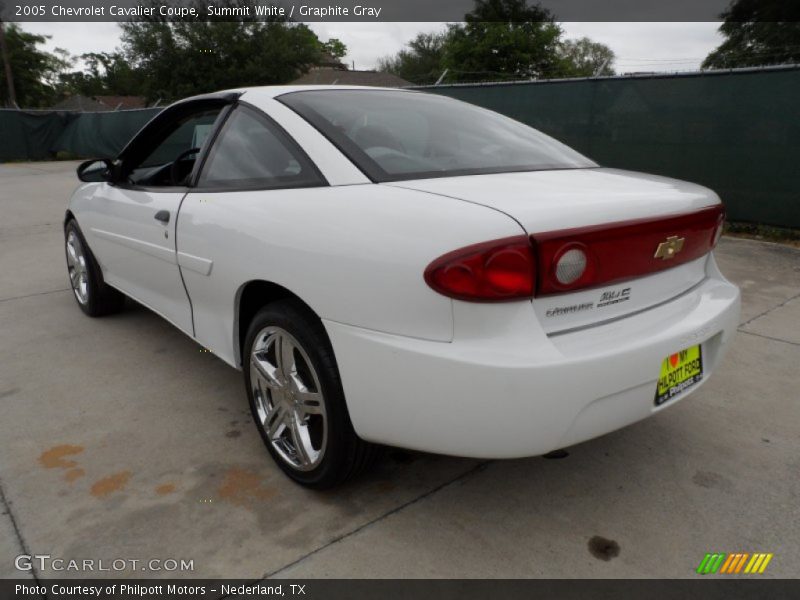 Summit White / Graphite Gray 2005 Chevrolet Cavalier Coupe