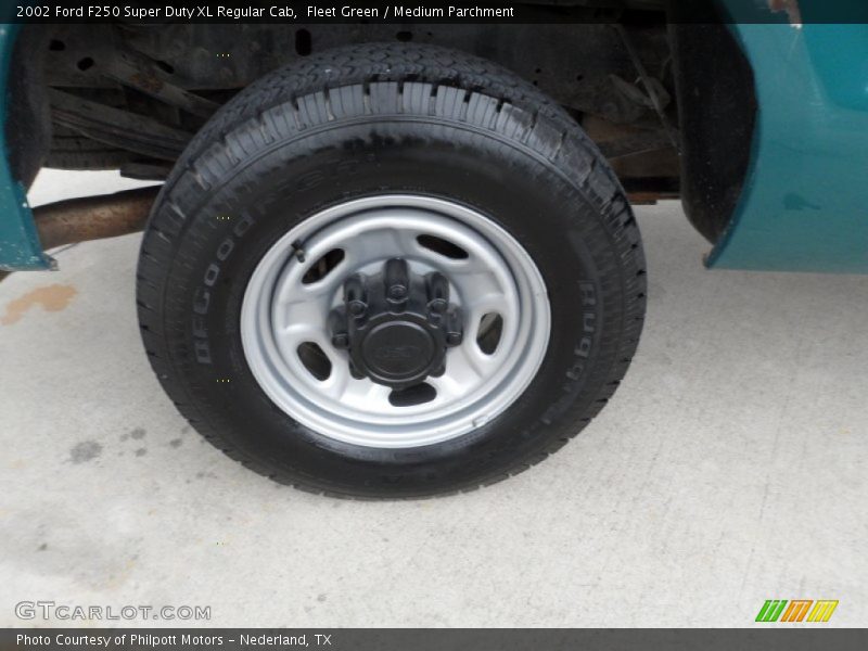 Fleet Green / Medium Parchment 2002 Ford F250 Super Duty XL Regular Cab