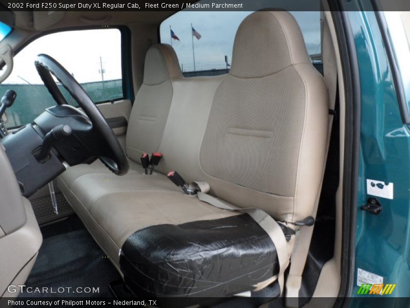 Fleet Green / Medium Parchment 2002 Ford F250 Super Duty XL Regular Cab