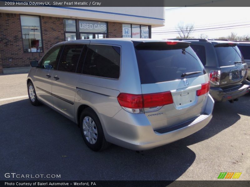 Silver Pearl Metallic / Gray 2009 Honda Odyssey LX