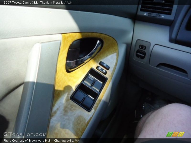 Titanium Metallic / Ash 2007 Toyota Camry XLE