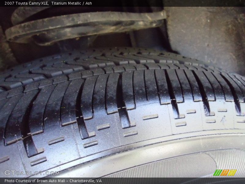 Titanium Metallic / Ash 2007 Toyota Camry XLE