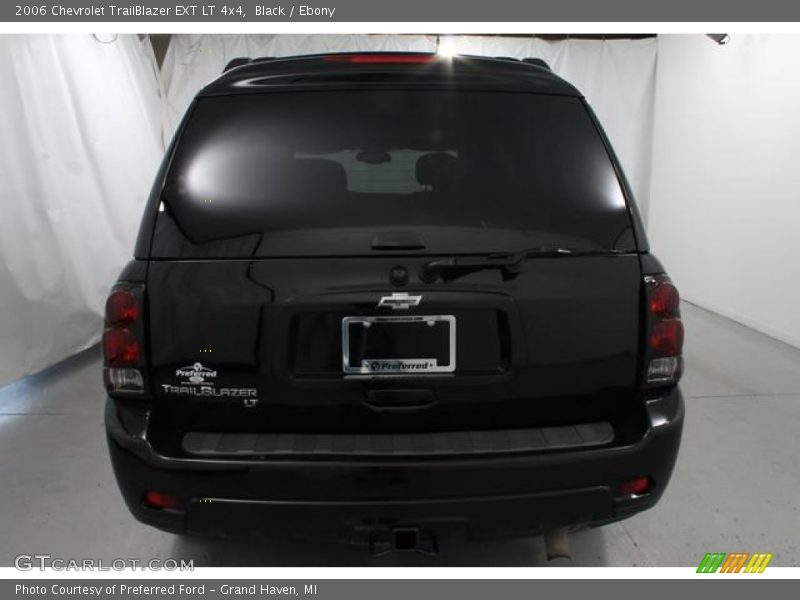 Black / Ebony 2006 Chevrolet TrailBlazer EXT LT 4x4