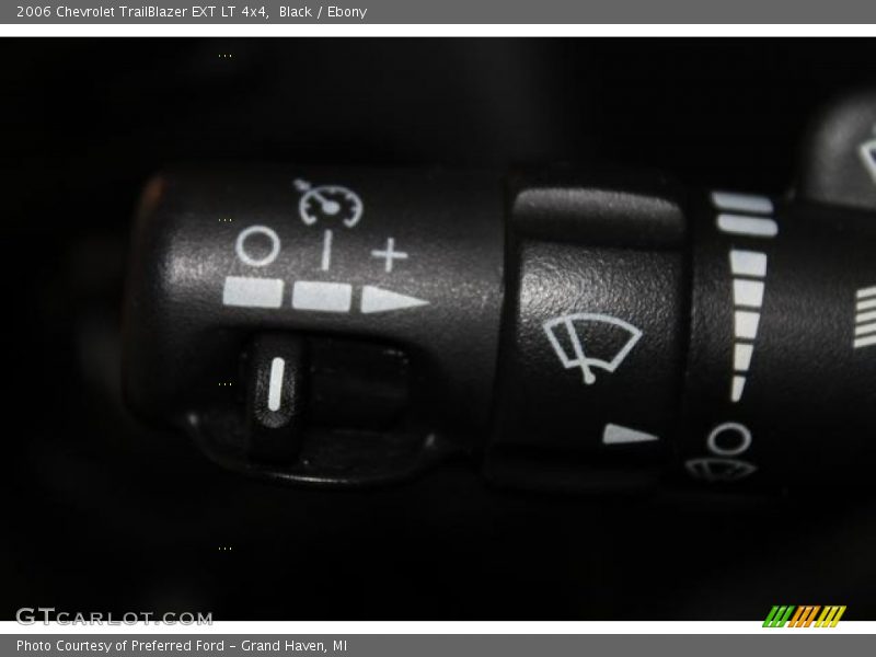 Black / Ebony 2006 Chevrolet TrailBlazer EXT LT 4x4