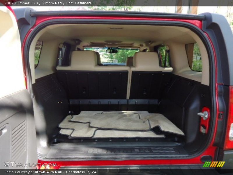 Victory Red / Light Cashmere 2007 Hummer H3 X