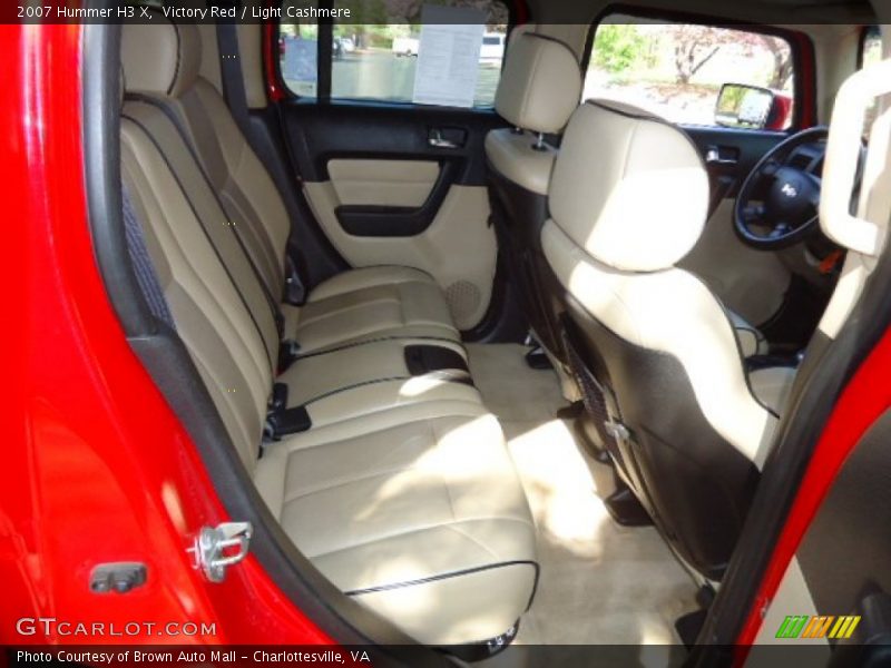 Victory Red / Light Cashmere 2007 Hummer H3 X