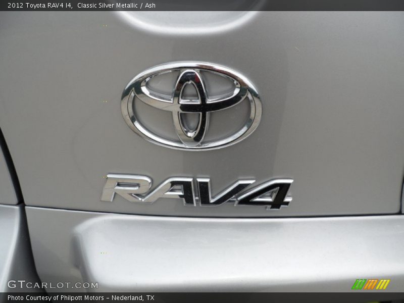 Classic Silver Metallic / Ash 2012 Toyota RAV4 I4