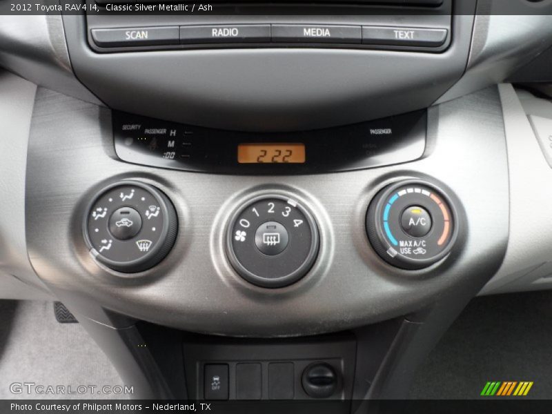 Classic Silver Metallic / Ash 2012 Toyota RAV4 I4