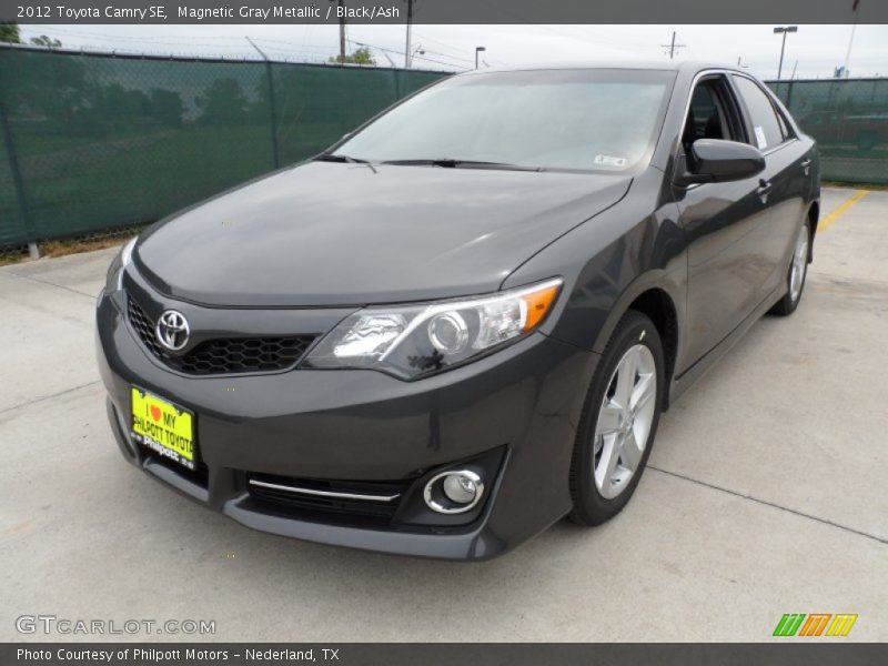 Magnetic Gray Metallic / Black/Ash 2012 Toyota Camry SE