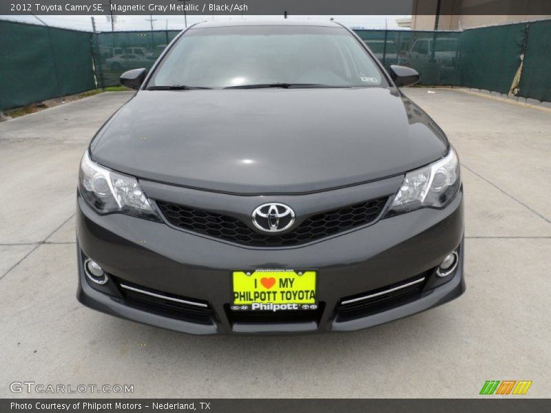 Magnetic Gray Metallic / Black/Ash 2012 Toyota Camry SE