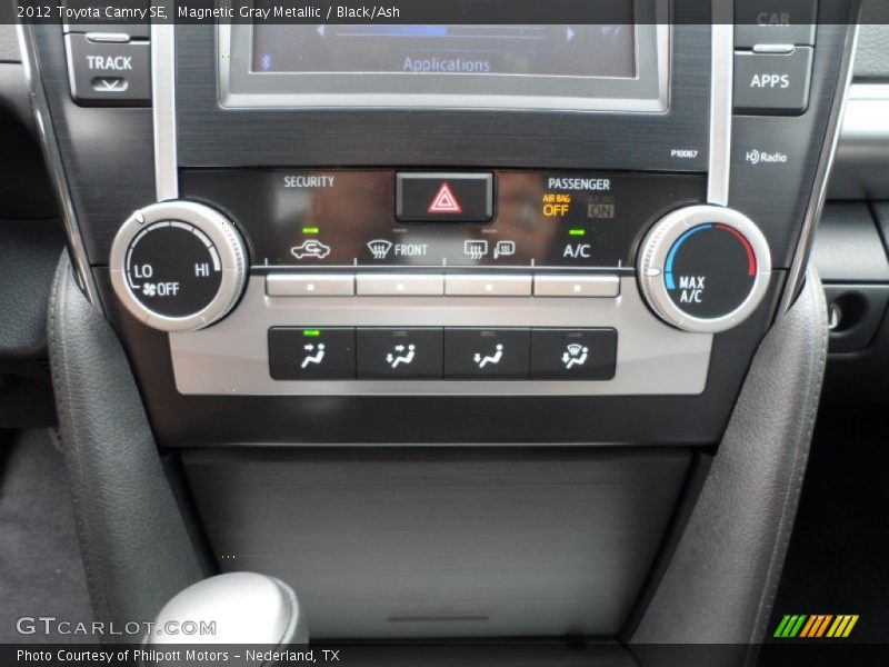 Magnetic Gray Metallic / Black/Ash 2012 Toyota Camry SE
