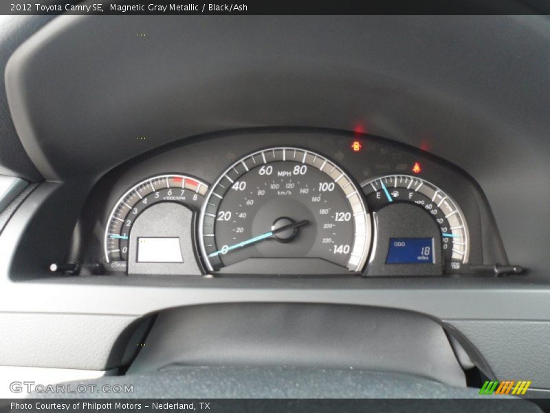 Magnetic Gray Metallic / Black/Ash 2012 Toyota Camry SE