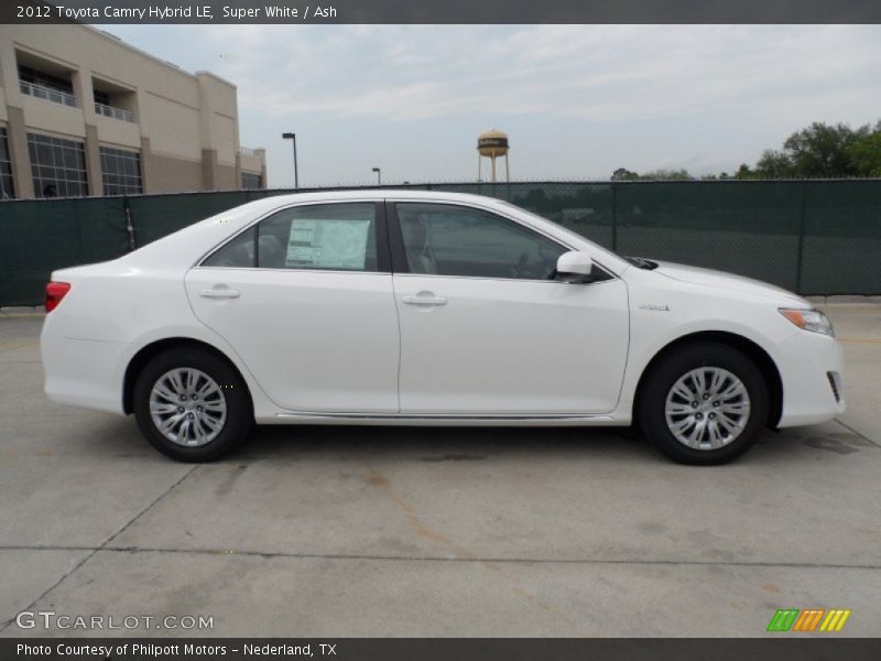 Super White / Ash 2012 Toyota Camry Hybrid LE