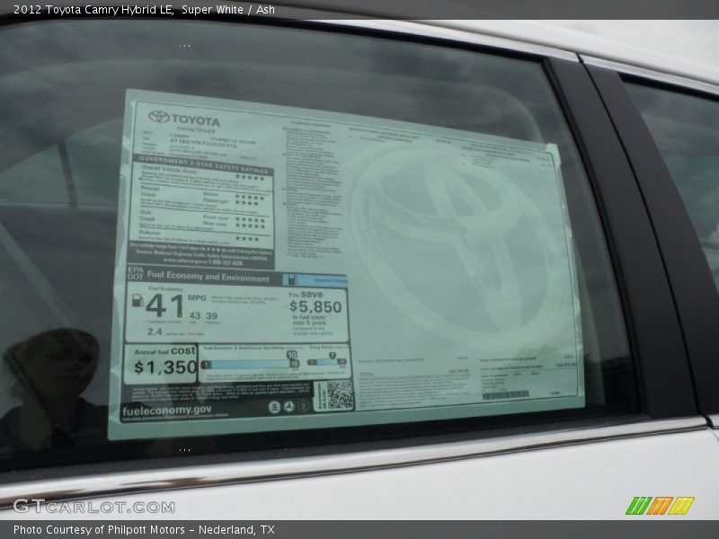 Super White / Ash 2012 Toyota Camry Hybrid LE