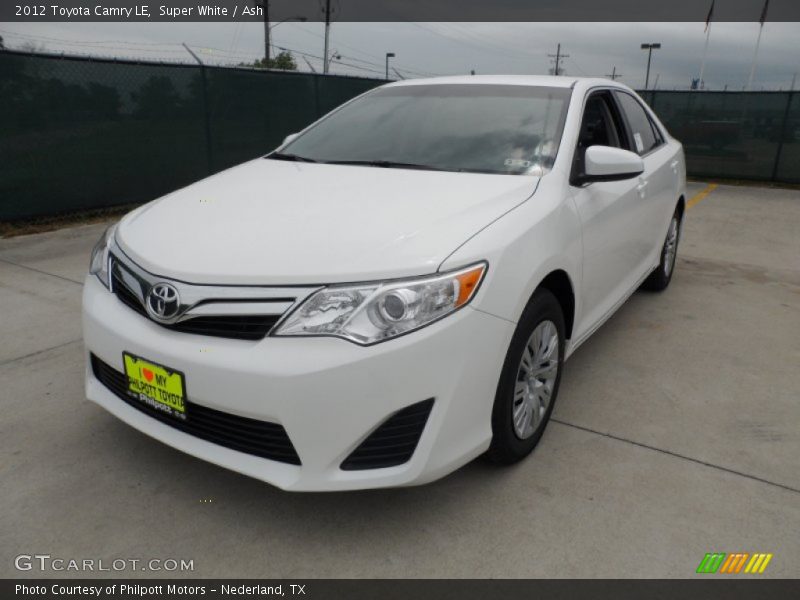 Super White / Ash 2012 Toyota Camry LE