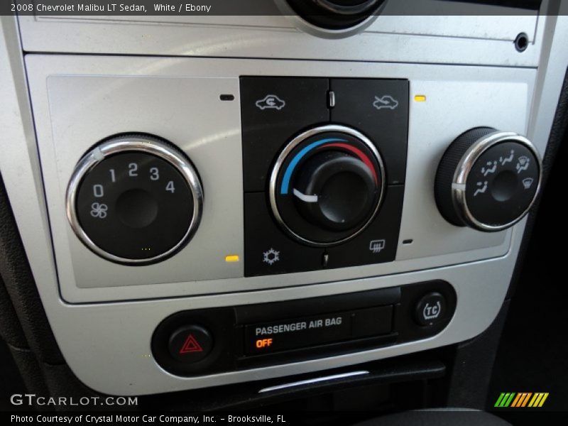 White / Ebony 2008 Chevrolet Malibu LT Sedan