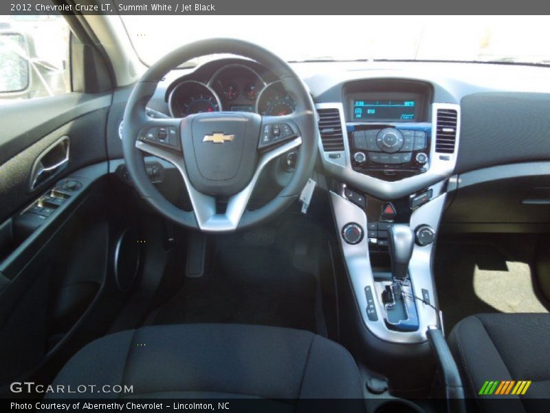 Summit White / Jet Black 2012 Chevrolet Cruze LT