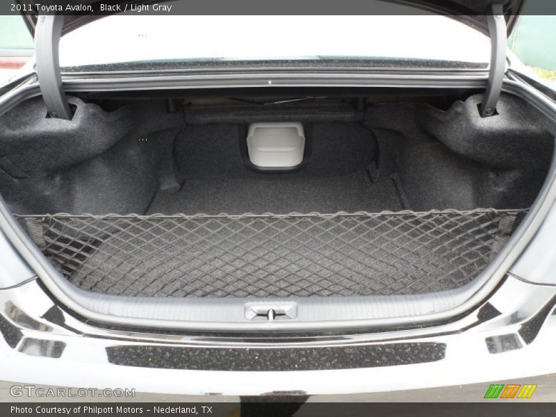 Black / Light Gray 2011 Toyota Avalon