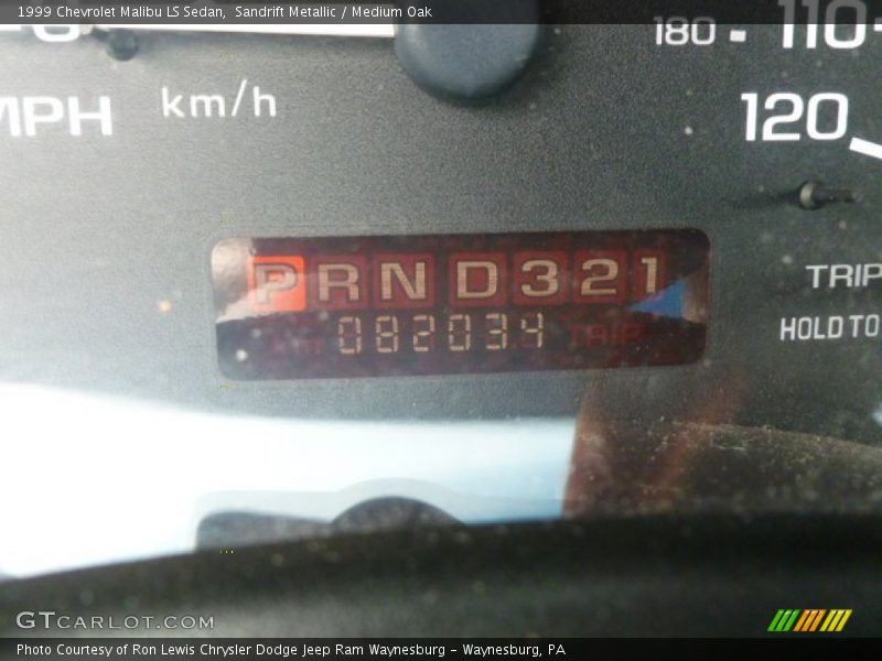 Sandrift Metallic / Medium Oak 1999 Chevrolet Malibu LS Sedan