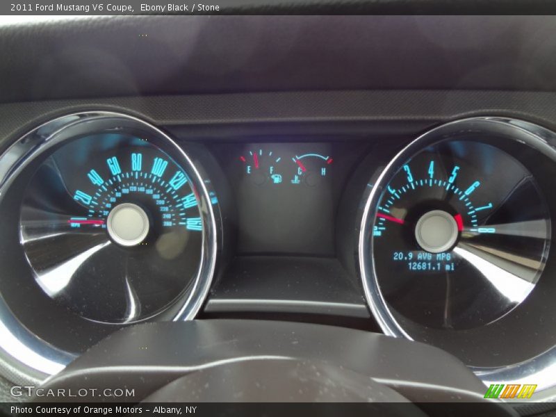 Ebony Black / Stone 2011 Ford Mustang V6 Coupe