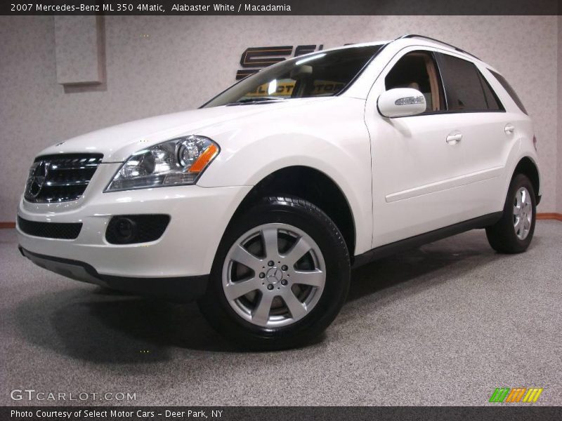 Alabaster White / Macadamia 2007 Mercedes-Benz ML 350 4Matic