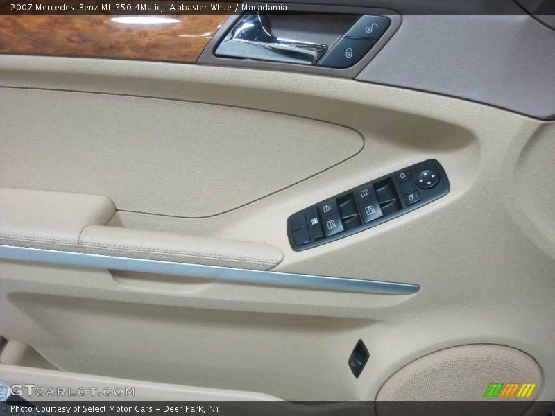 Alabaster White / Macadamia 2007 Mercedes-Benz ML 350 4Matic