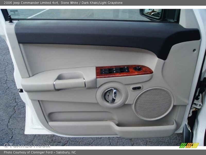 Stone White / Dark Khaki/Light Graystone 2006 Jeep Commander Limited 4x4
