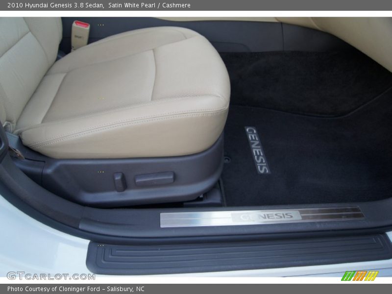 Satin White Pearl / Cashmere 2010 Hyundai Genesis 3.8 Sedan