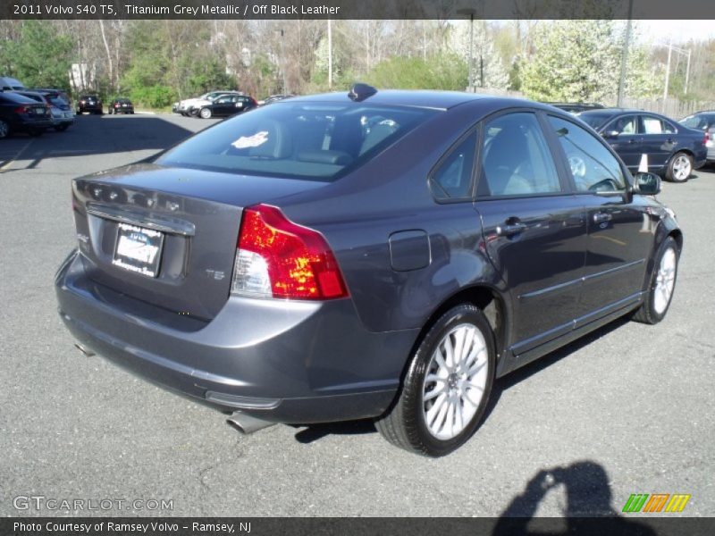 Titanium Grey Metallic / Off Black Leather 2011 Volvo S40 T5